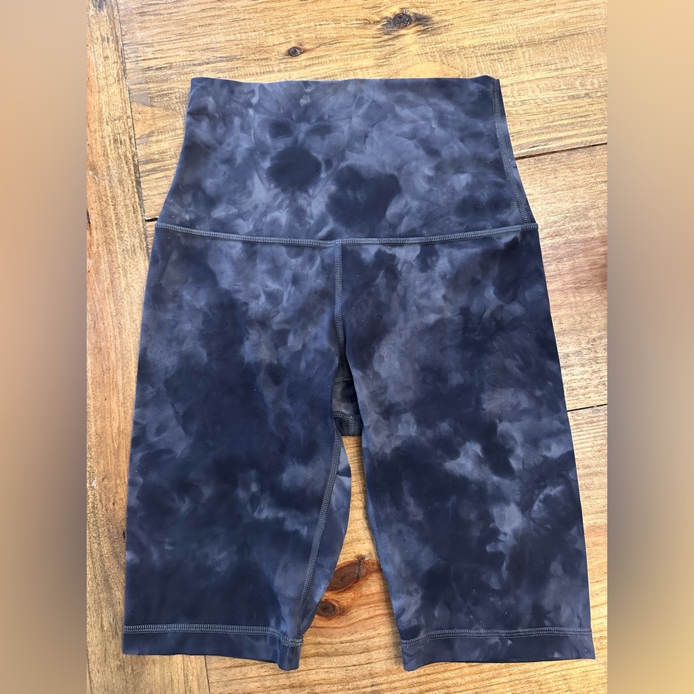 Lululemon align biker shorts size 4